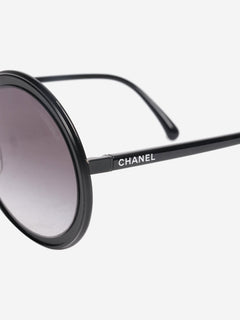 Black round-frame sunglasses Sunglasses Chanel 