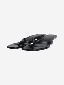 Toteme Black leather thong sandals - size EU 39