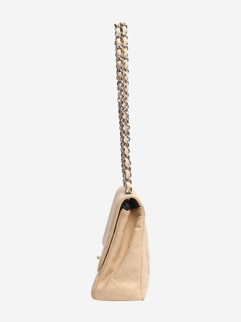 Chanel Shoulder bags - size Shoulder bags Chanel 