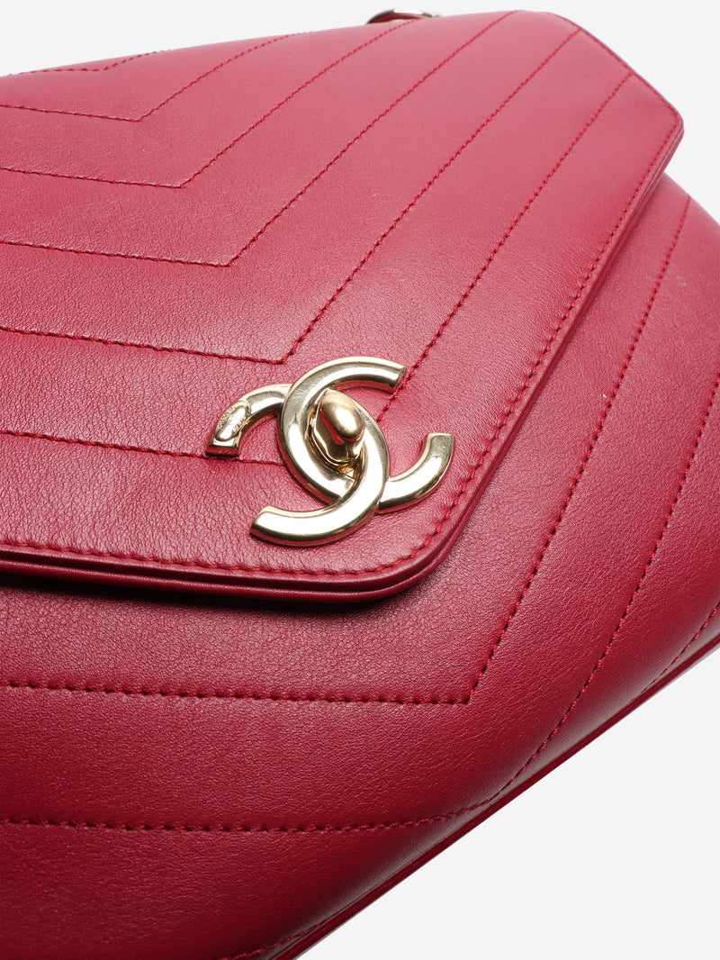 Chanel Shoulder bags - size Shoulder bags Chanel 