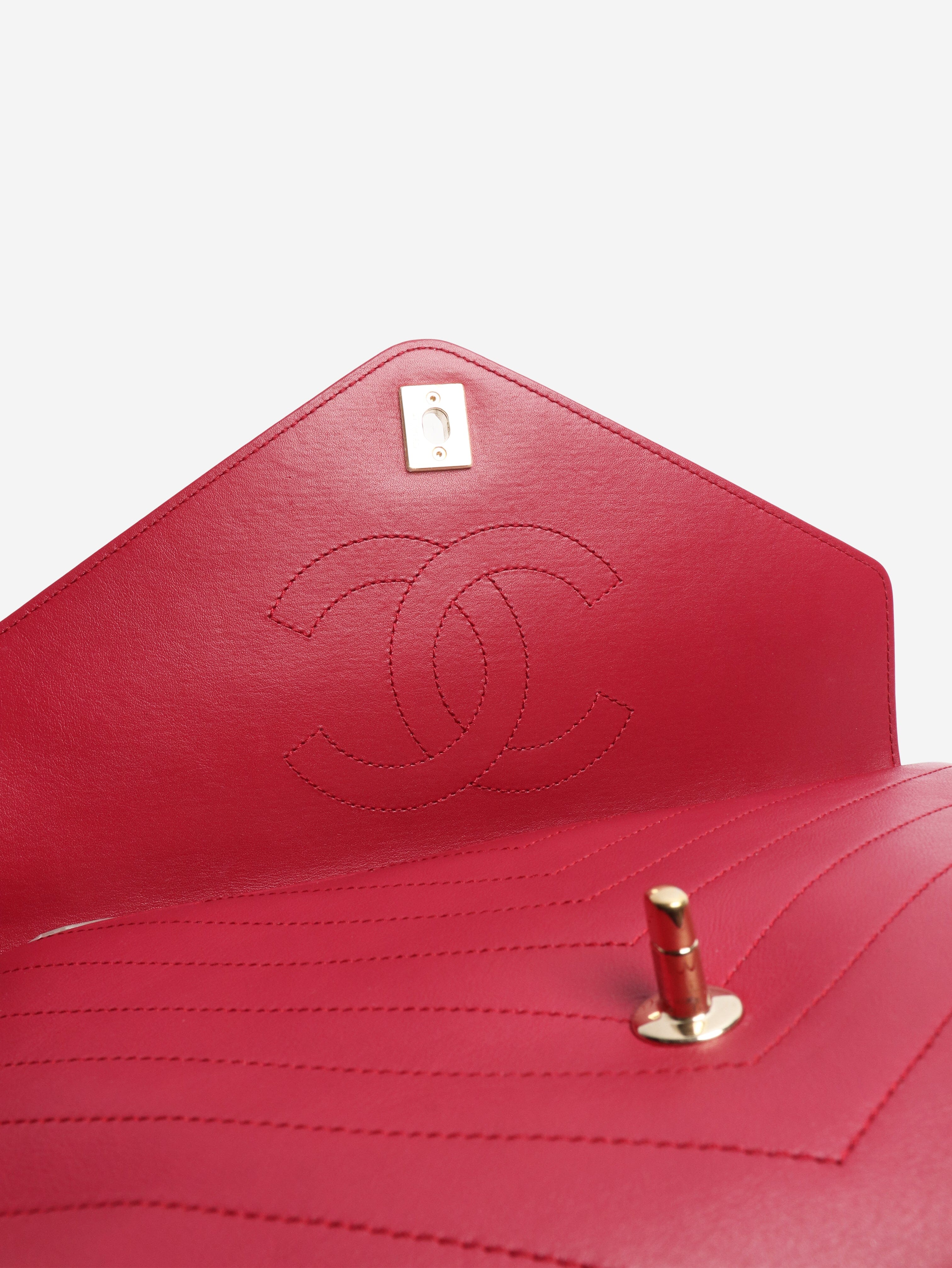 Chanel Shoulder bags - size Shoulder bags Chanel 