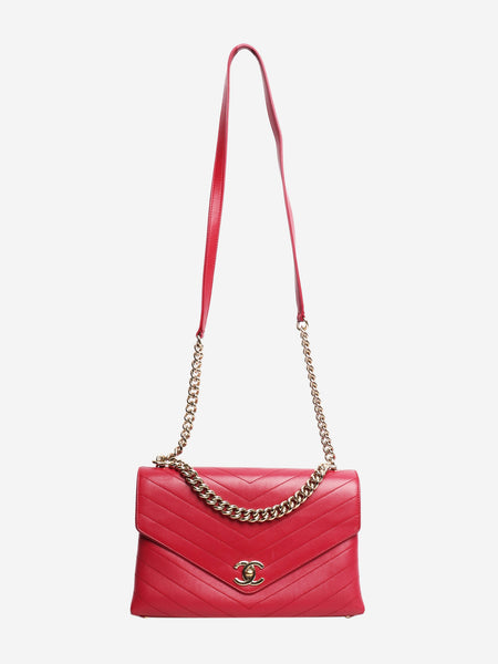 Red 2018 lambskin chevron-stitched flap bag alternate image