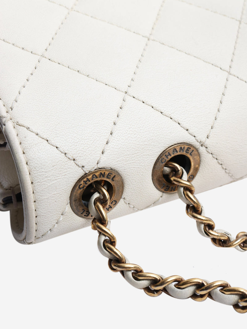 Ivory leather 2016 Beauty lock flap bag Shoulder bags Chanel 