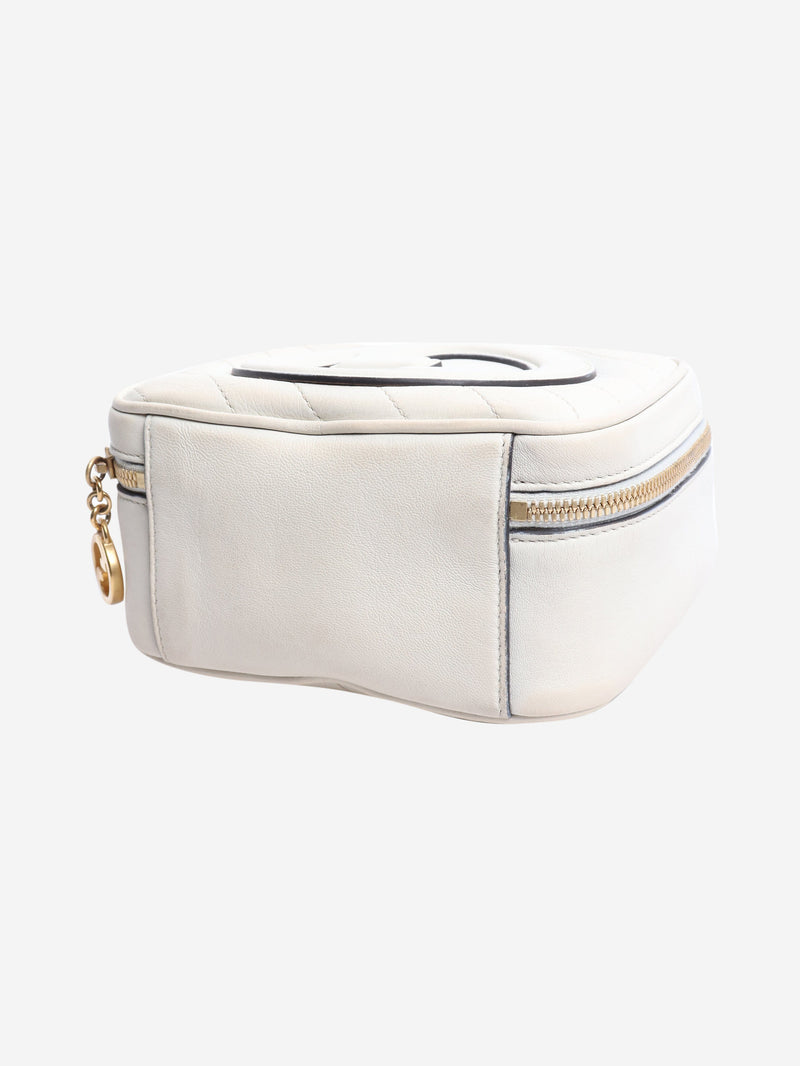 Gucci Shoulder bags - size Shoulder bags Gucci 