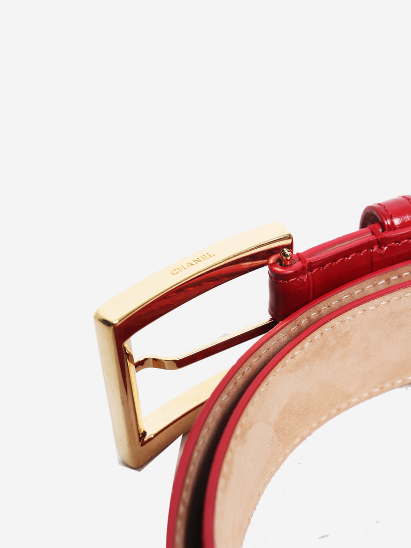 Red crocodile-embossed calfskin belt Belts Chanel 