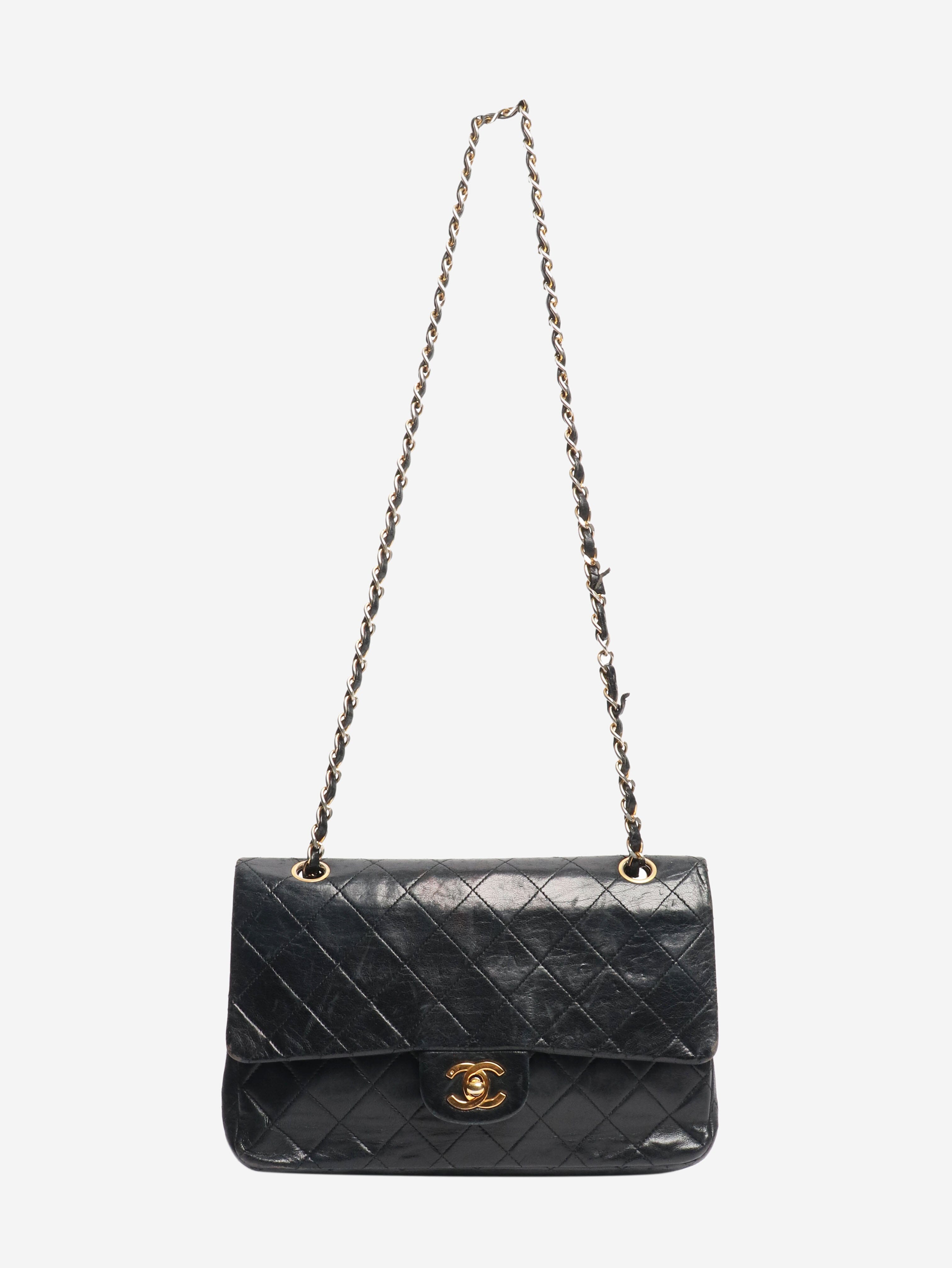 Chanel Black 1984 - 1986 vintage classic flap bag Cross Body Bags Chanel 