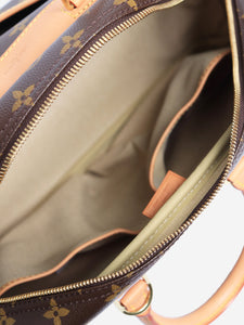 Louis Vuitton Brown Deauville monogram bag