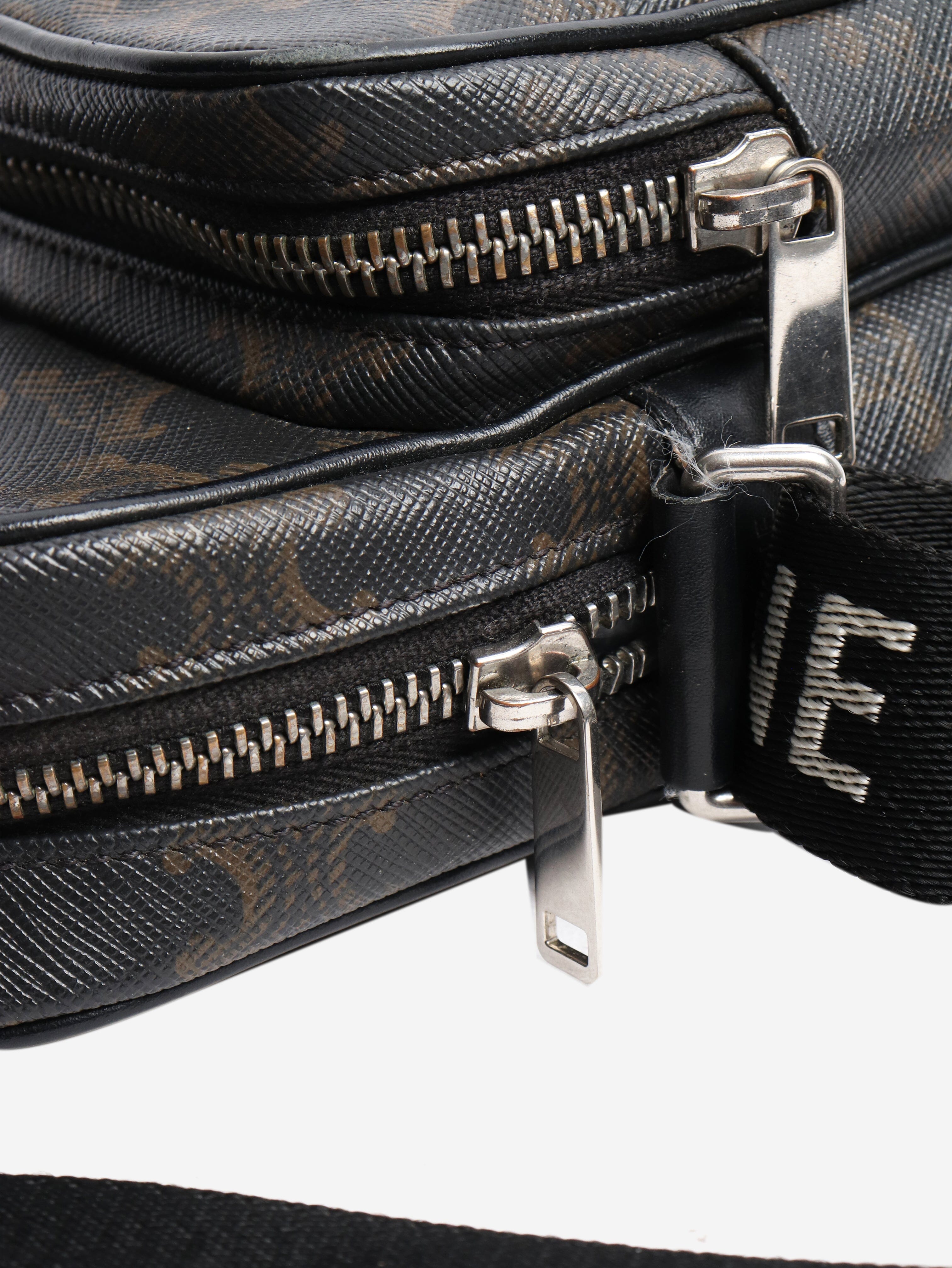Celine Brown Triomphe Messenger bag - size Shoulder bags Celine 