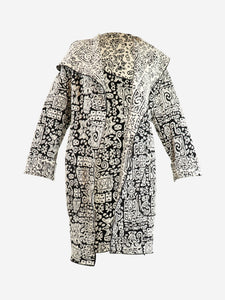 Celine Black & white jacquard patterned coat - size UK 6