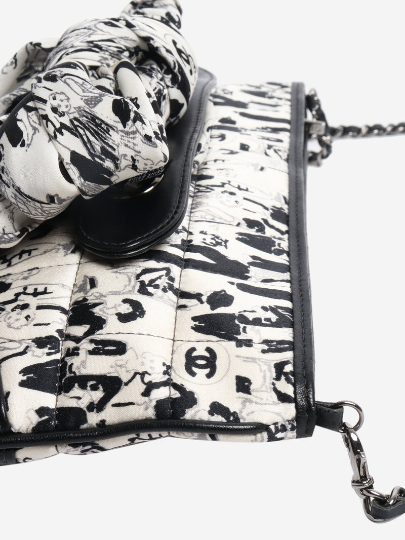 Black and white 2003 Mademoiselle choco bar quilted scarf bag Shoulder bags Chanel 