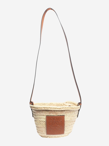 Neutral raffia basket bag alternate image