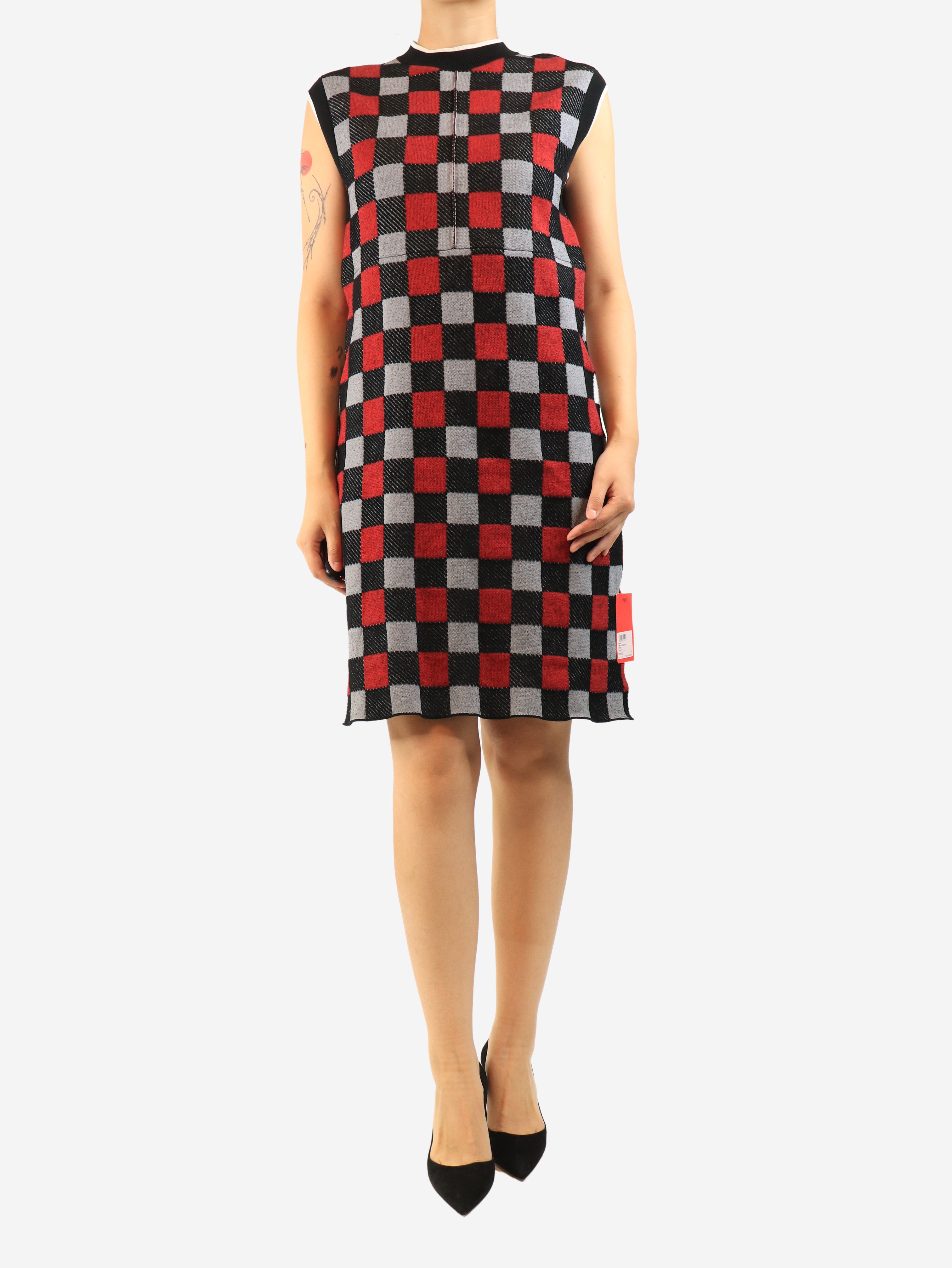 Grey and red sleeveless check knit dress - size UK 10