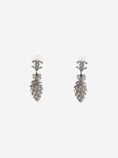 Silver CC logo feather dangle earrings product image