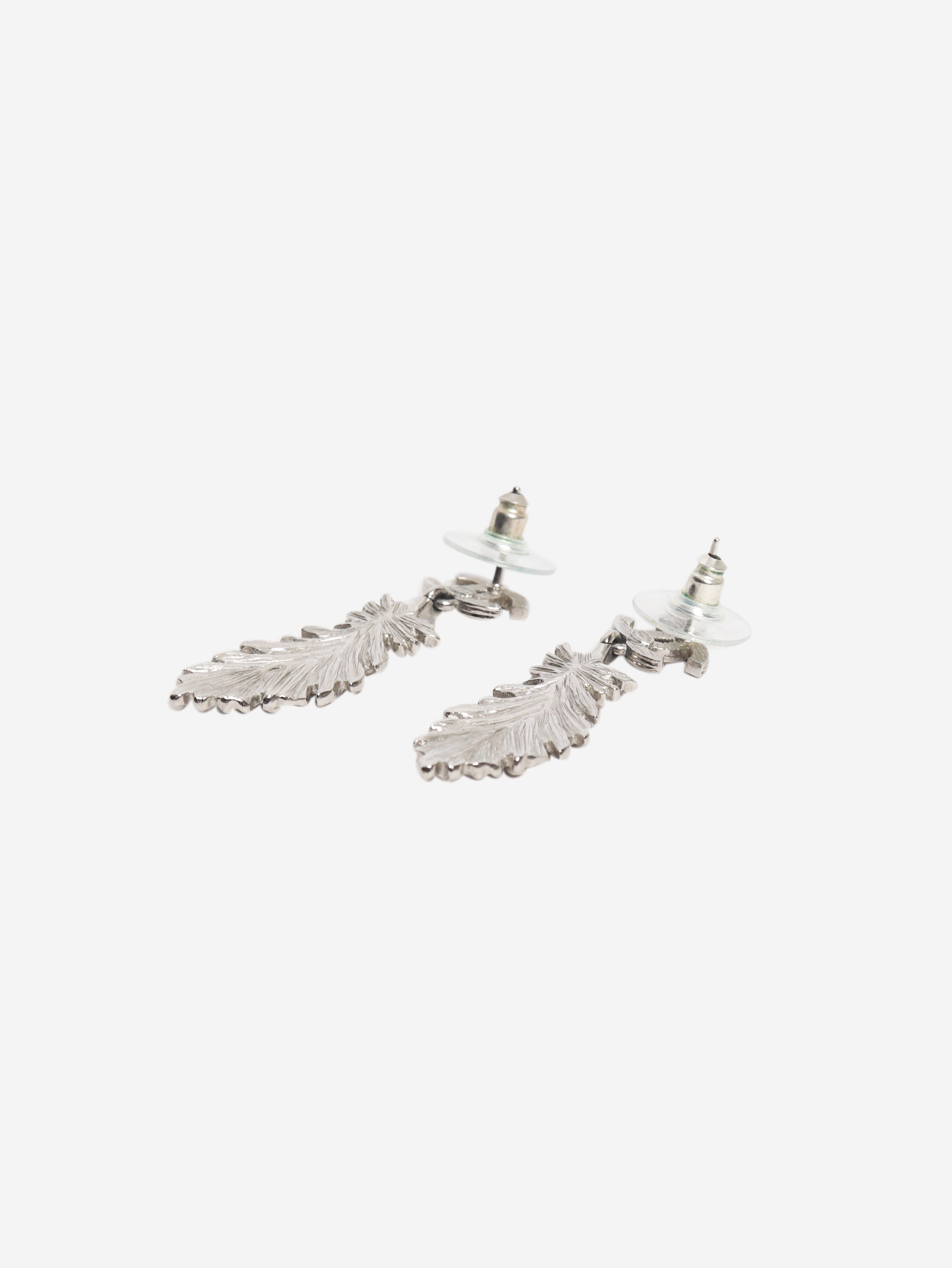Silver CC logo feather dangle earrings Earrings Chanel 