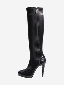 Chanel Black below-the-knee leather quilted boots - size EU 39