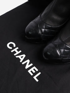 Chanel Black below-the-knee leather quilted boots - size EU 39