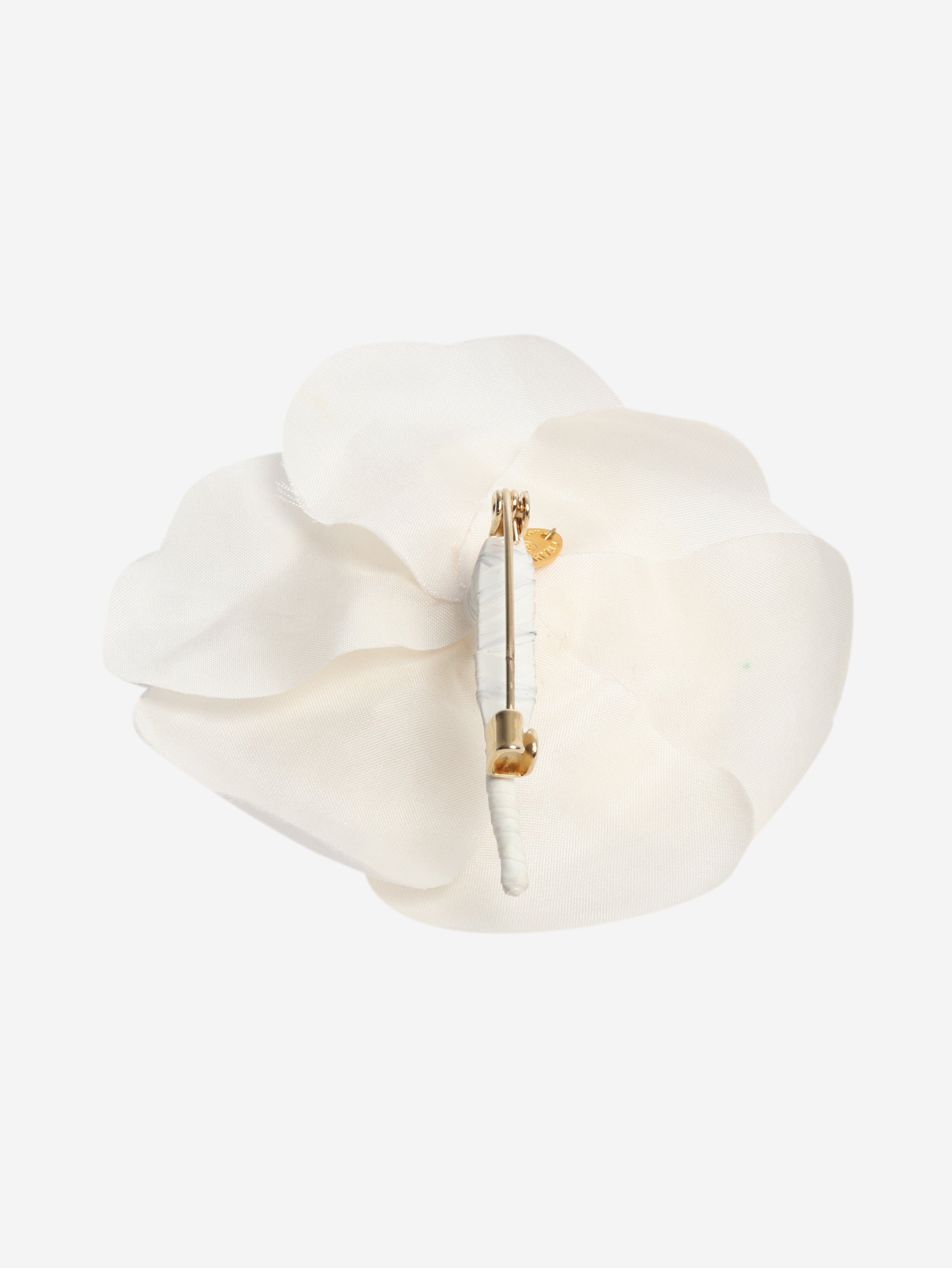 Cream Camellia floral brooch Brooches Chanel 