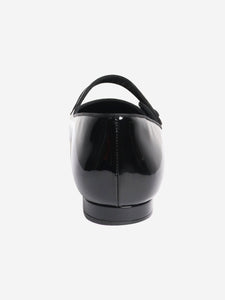 Manolo Blahnik Black patent pointed-toe flats - size EU 43