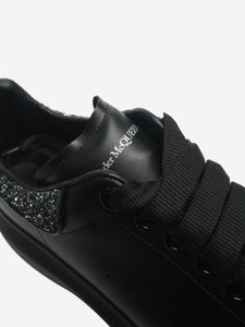 Alexander McQueen Black embellished exaggerated-sole sneakers - size EU 40