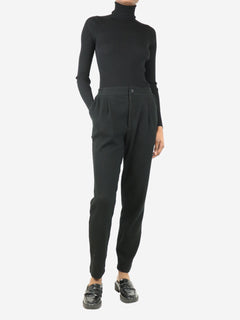 Black corduroy pleated trousers - size XS Trousers Varley 