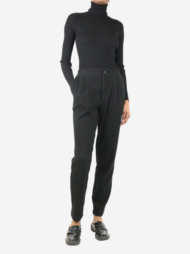 Black corduroy pleated trousers - size XS Trousers Varley 