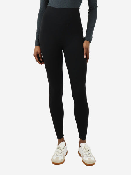 Black high-waisted leggings - size S product image