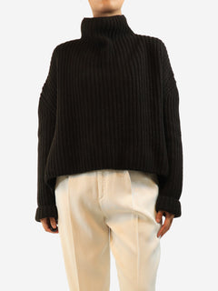 Dark brown ribbed high-neck jumper - size S