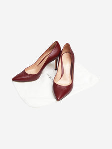 Gianvito Rossi Burgundy pointed-toe pumps - size EU 37.5