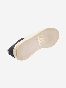 Chanel Grey espadrille flats - size EU 38.5 (UK 5.5)