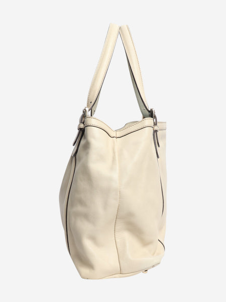 Cream Interlocking G leather tote bag alternate image