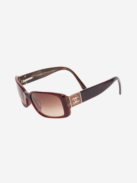 Burgundy rectangular sunglasses alternate image