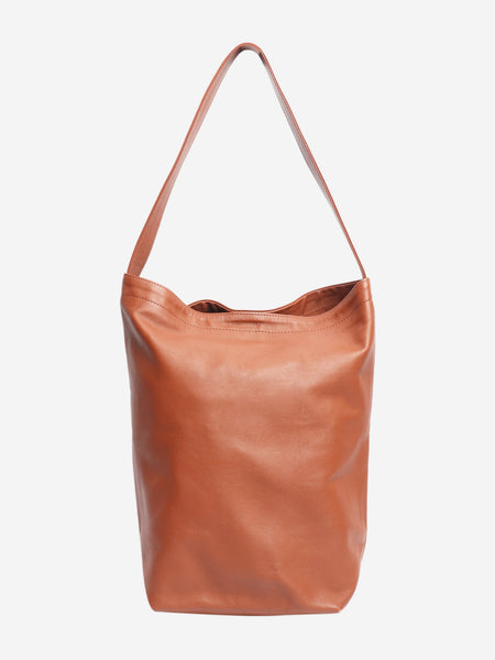 Brown leather bucket bag alternate image