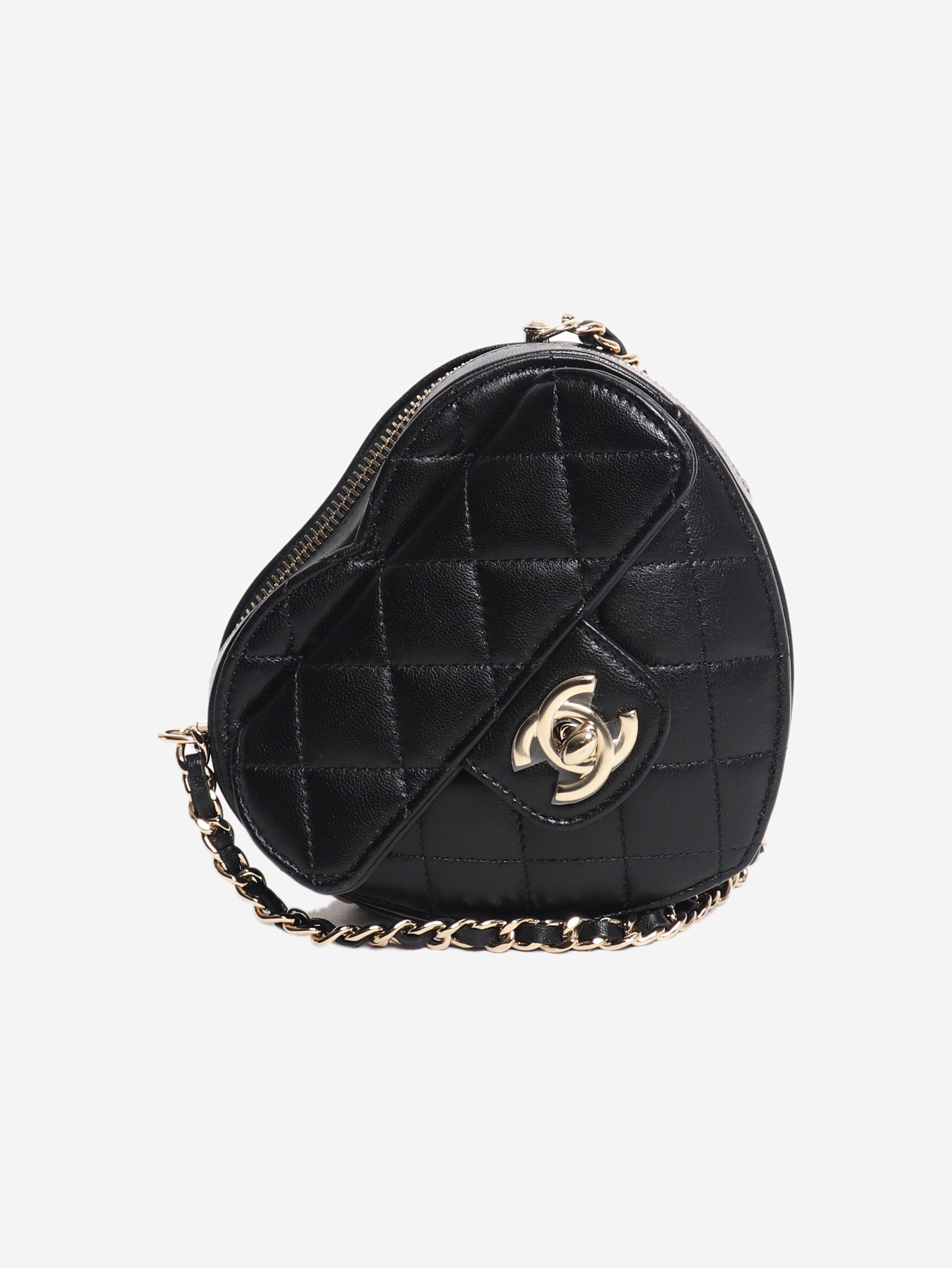 Black 2021 lambskin heart bag
