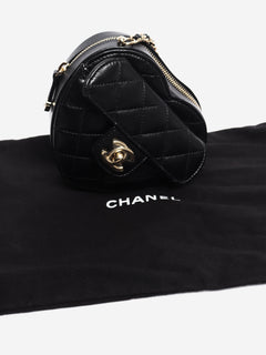 Black 2021 lambskin heart bag