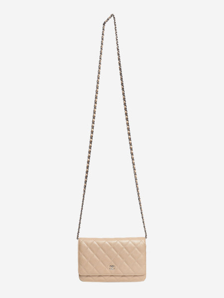 Neutral 2014 caviar Wallet on Chain alternate image