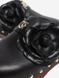 Black SS23 Camellia leather clogs - size EU 36 Heels Chanel 