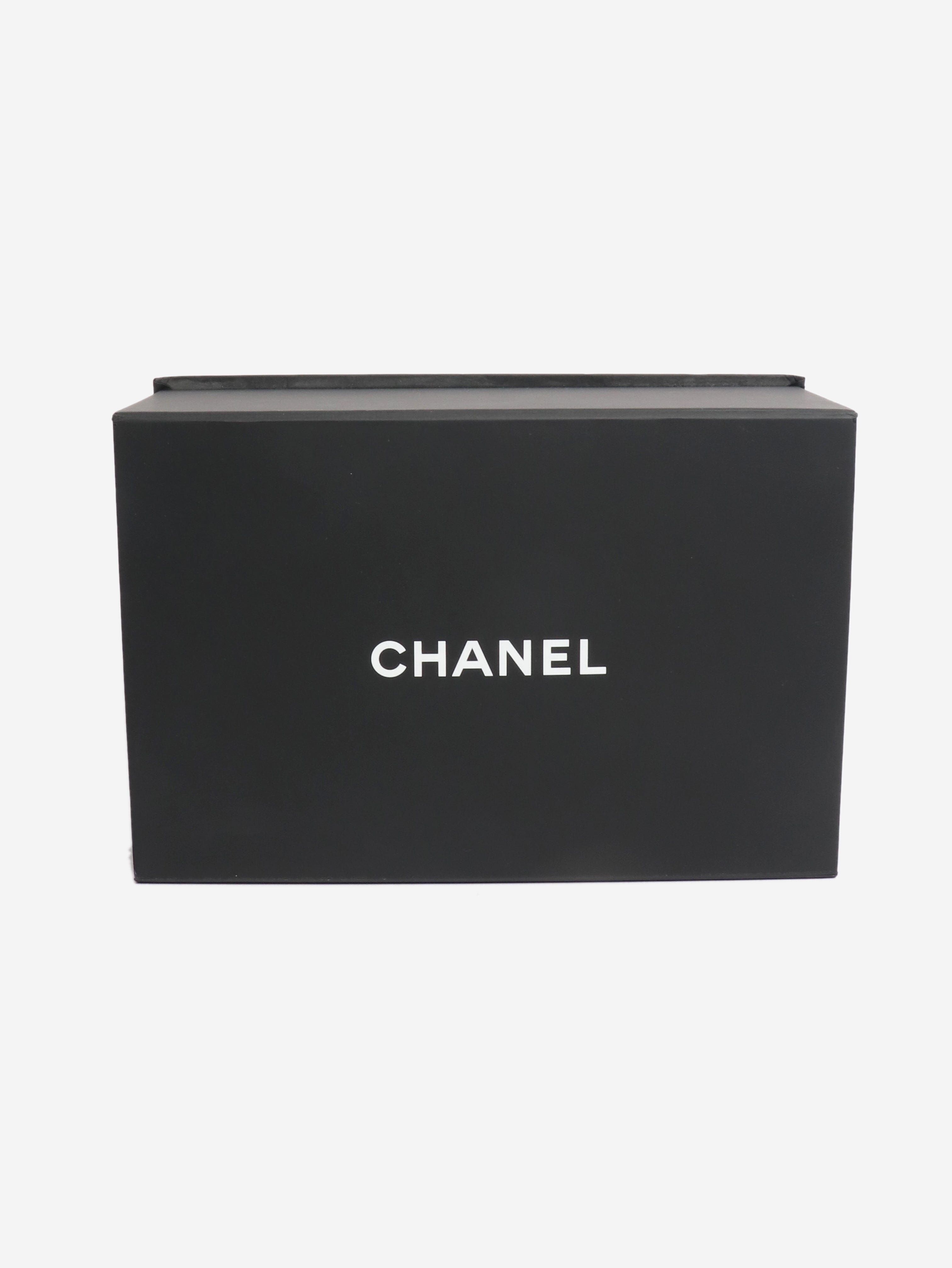 Black 2020 mini lambskin quilted Classic Single Flap bag Cross-body bags Chanel 