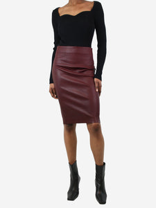 Theory Burgundy leather pencil skirt - size UK 6