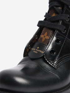 Louis Vuitton Black Metropolis ranger boots  - size EU 36.5
