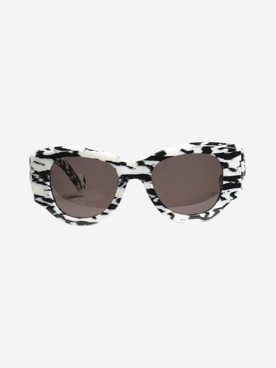 White and black marble patterned sunglasses Sunglasses Balenciaga 