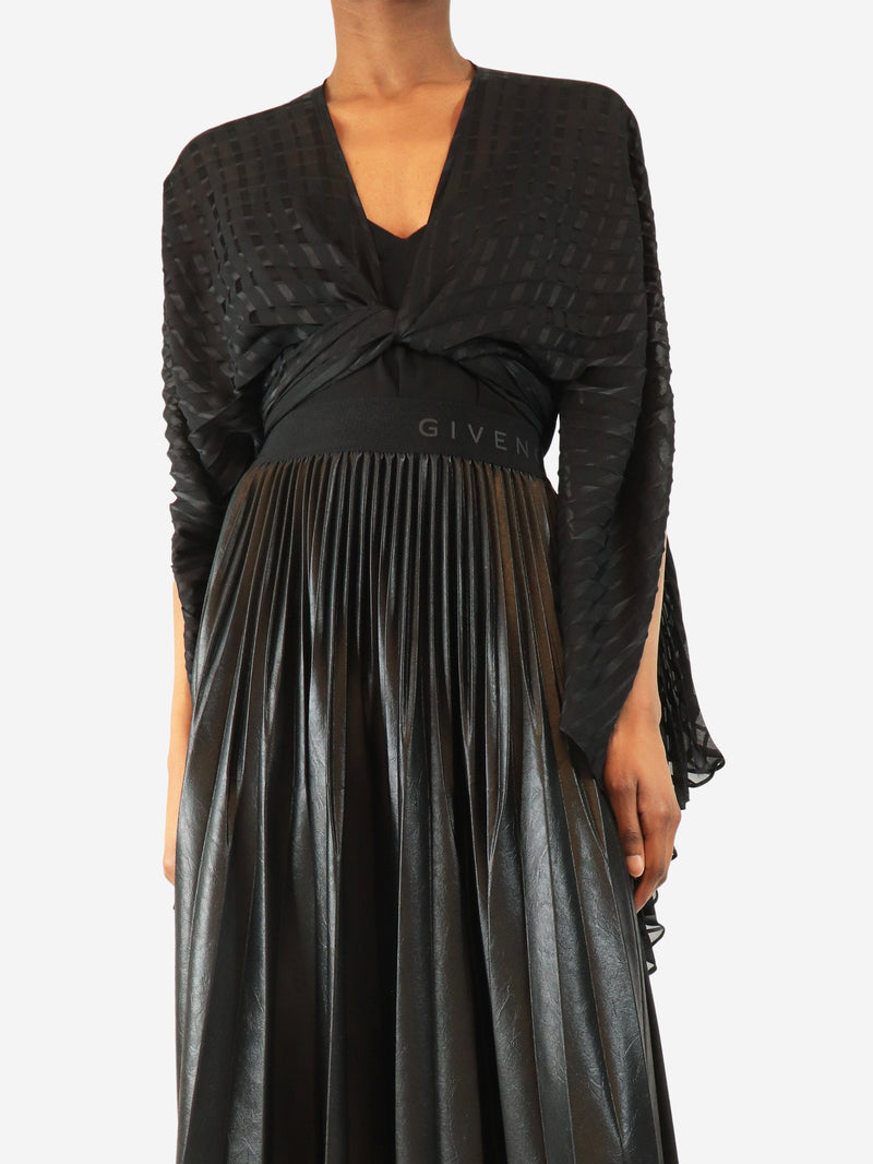 Black pleated stripe wrap top - size UK 6 Tops Georgia Hardinge 