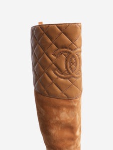 Chanel Tan suede and quilted leather knee-high boots - size EU 38.5