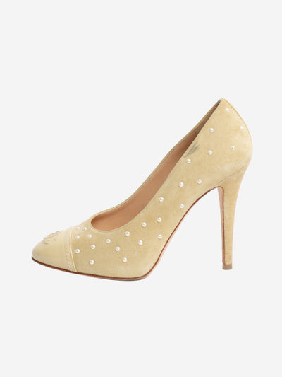 Yellow suede heels with pearls - size EU 37 (UK 4) Heels Chanel 