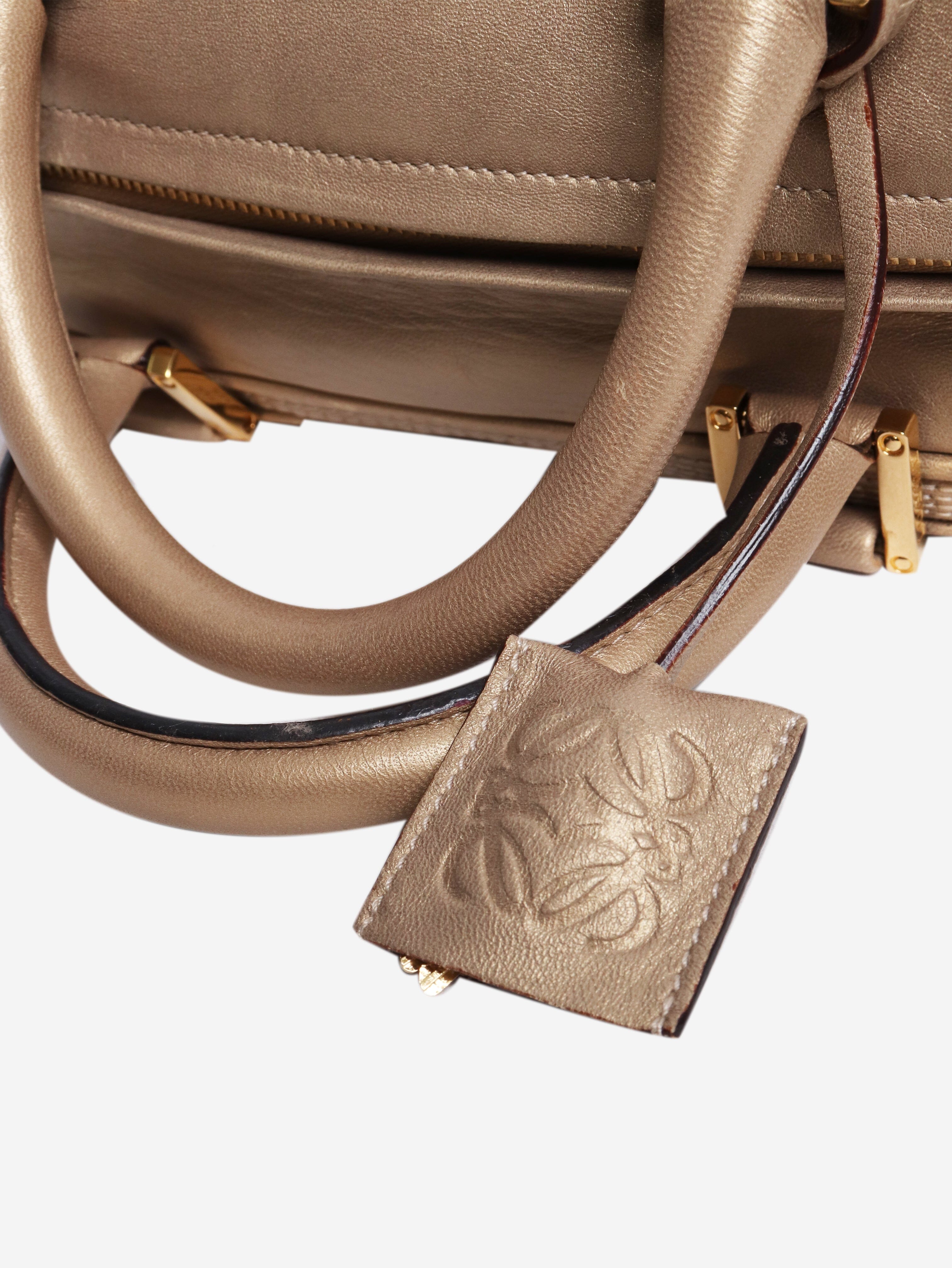 Loewe Shoulder bags - size Shoulder bags Loewe 