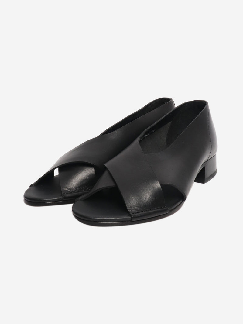 Black leather open-toe shoes - size EU 40 Flat Shoes Margaret Howell 