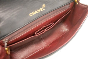 Chanel Small flap vintage 1989 gold hardware shoulder bag