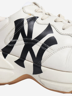 Neutral NY Yankees Rhyton trainers - size EU 38.5 Trainers Gucci 