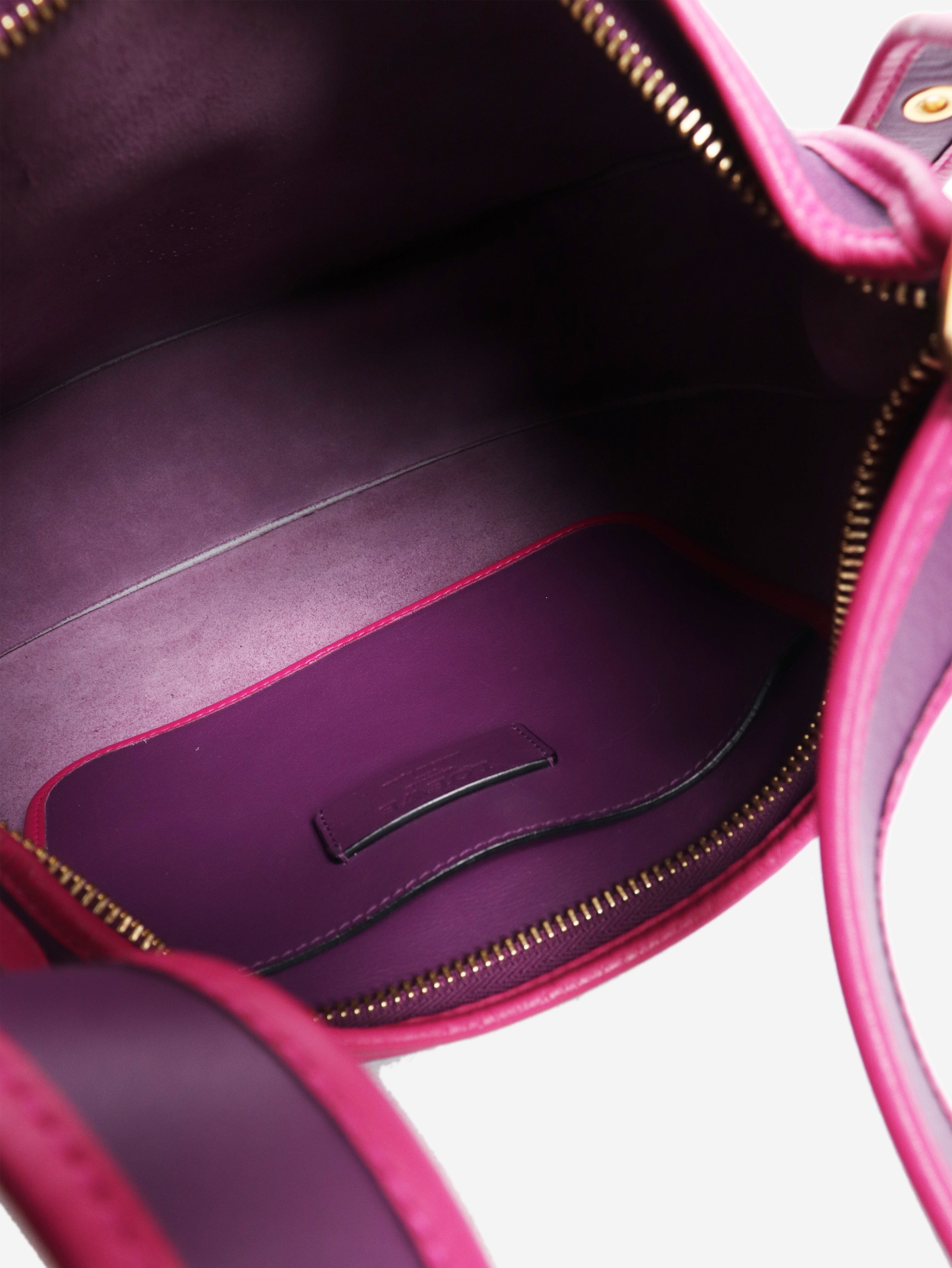 Loewe Shoulder bags - size Shoulder bags Loewe 