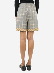 Gucci Grey houndstooth shorts - size UK 6