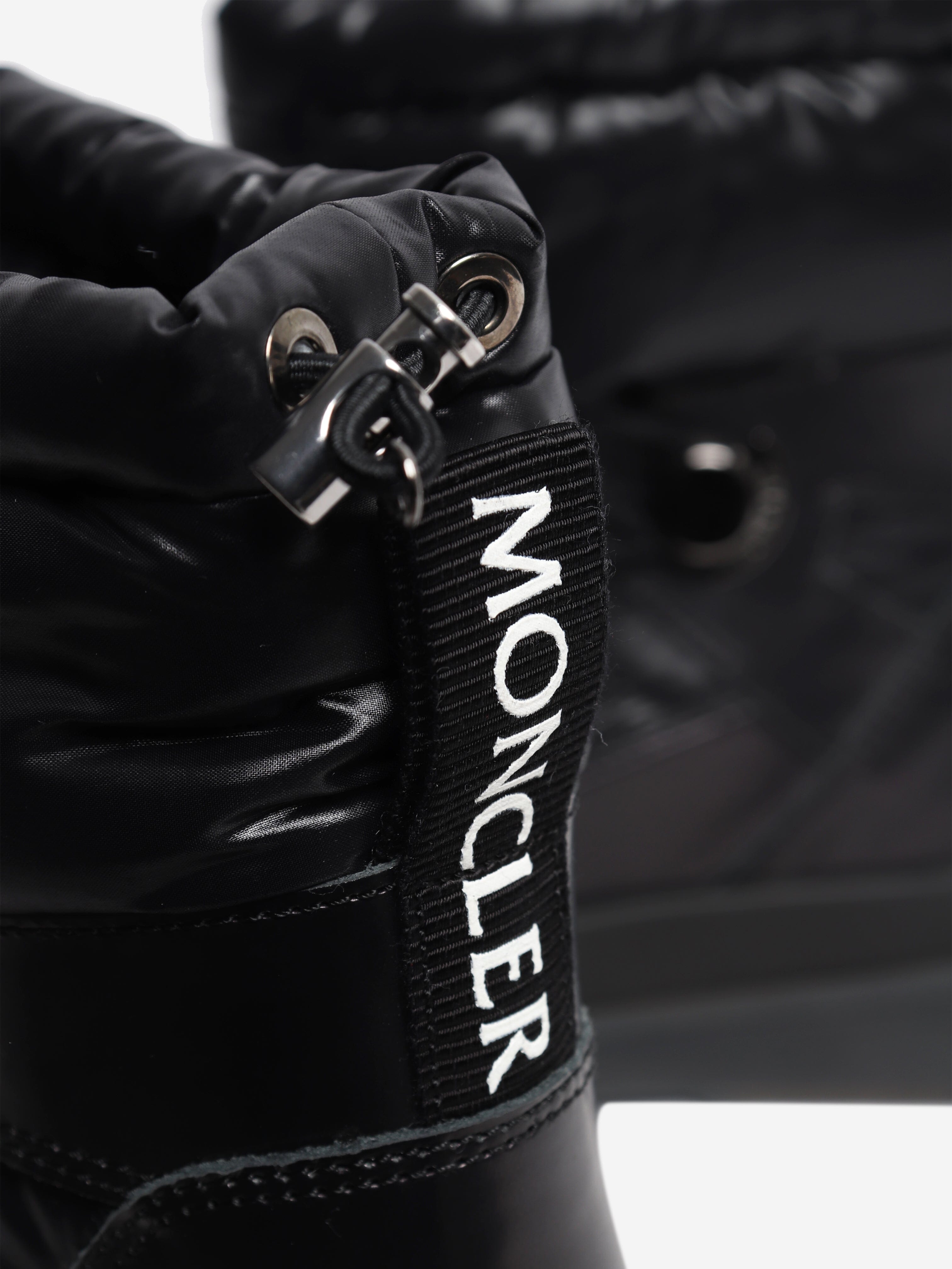 Black puffer snow boots - size EU 38 (UK 5) Boots Moncler 